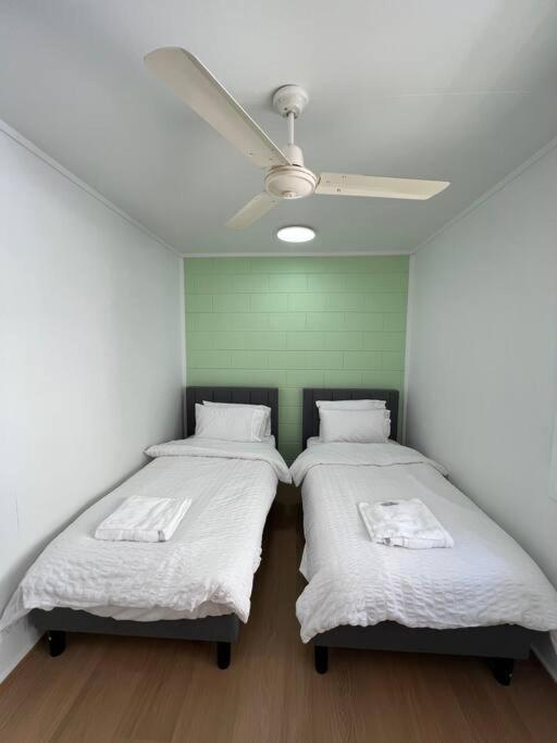 Samuel Grove Apartment Gold Coast Exterior photo
